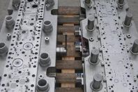 級進模材料應(yīng)該要滿足哪些工藝性能